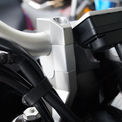 Voigt-MT Stuurverhogers 30mm F30AX | Zwart | Honda X-ADV750